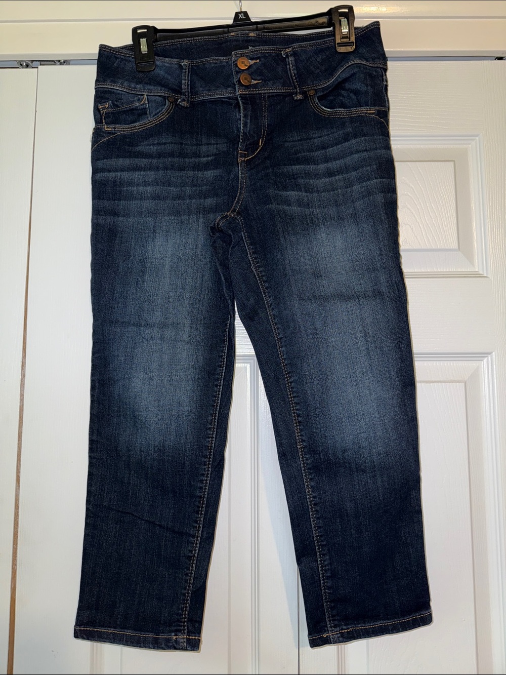 Women’s Dark Wash Blue Jean Capris- Classic Straight Fit
